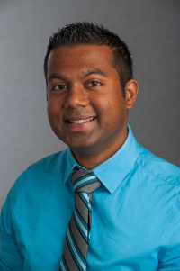 Dr. Theo Gomes
